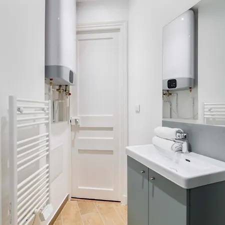 Apartment Jolie 2 Pieces Proche Metro - 19 - 4p Paris